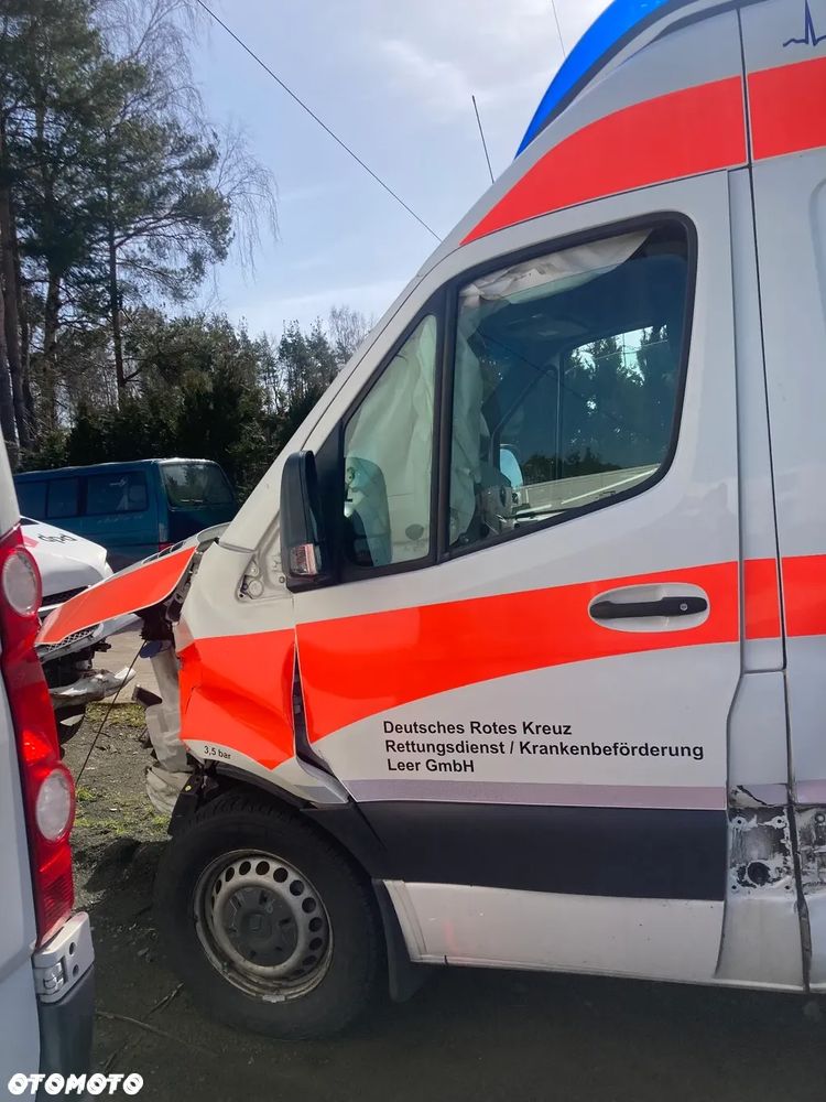 Mercedes-Benz SPRINTER KARETKA POGOTOWIA - 5