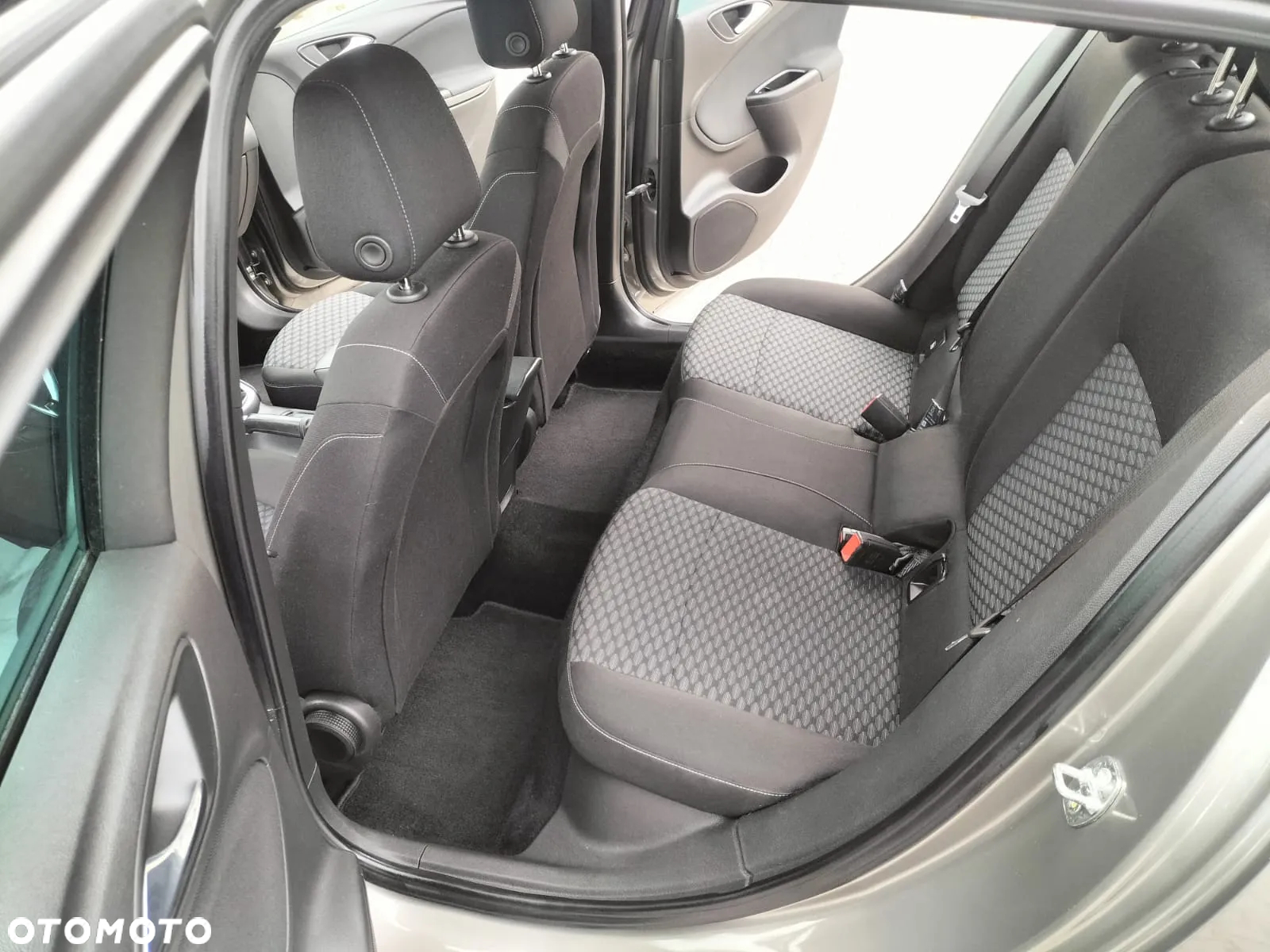 Opel Astra 1.6 CDTI DPF ecoFLEX Start/Stop Selection - 15