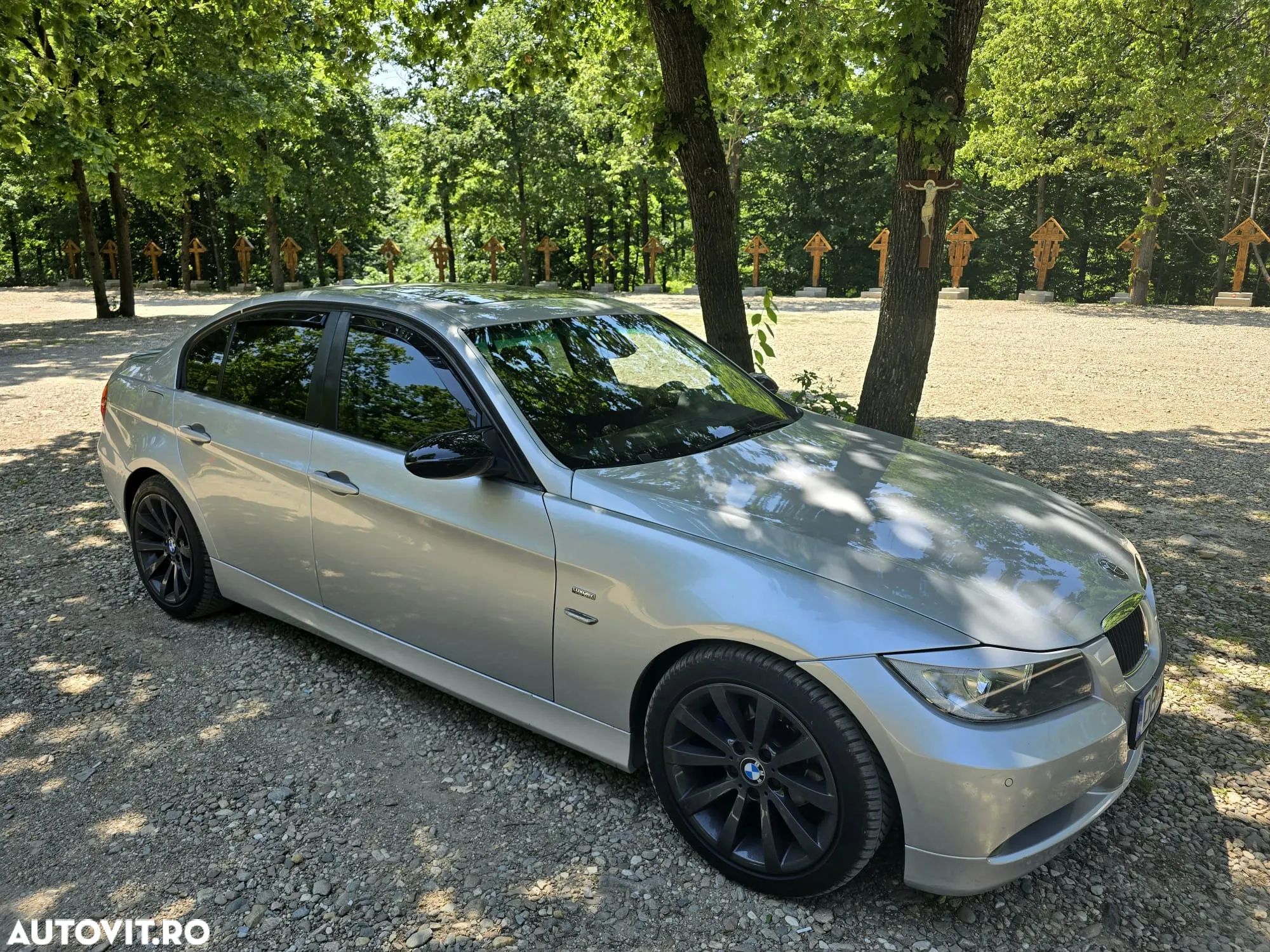 BMW Seria 3 320i Touring Aut. - 1