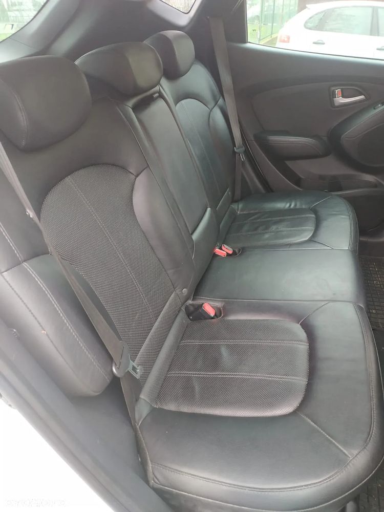 Hyundai ix35 2.0 CRDi Premium 2WD - 12