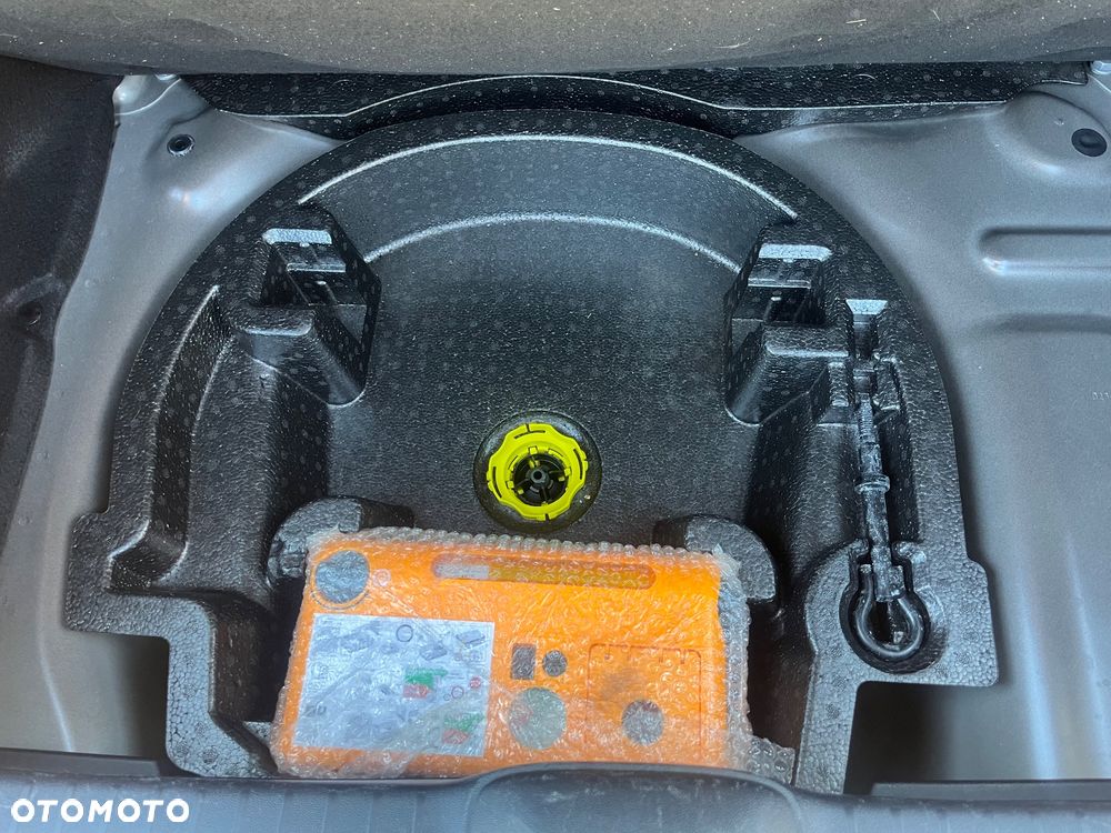 Peugeot 208 95 VTI Active - 14