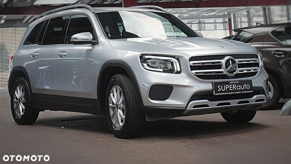Mercedes-Benz GLB 180 7G-DCT - 3