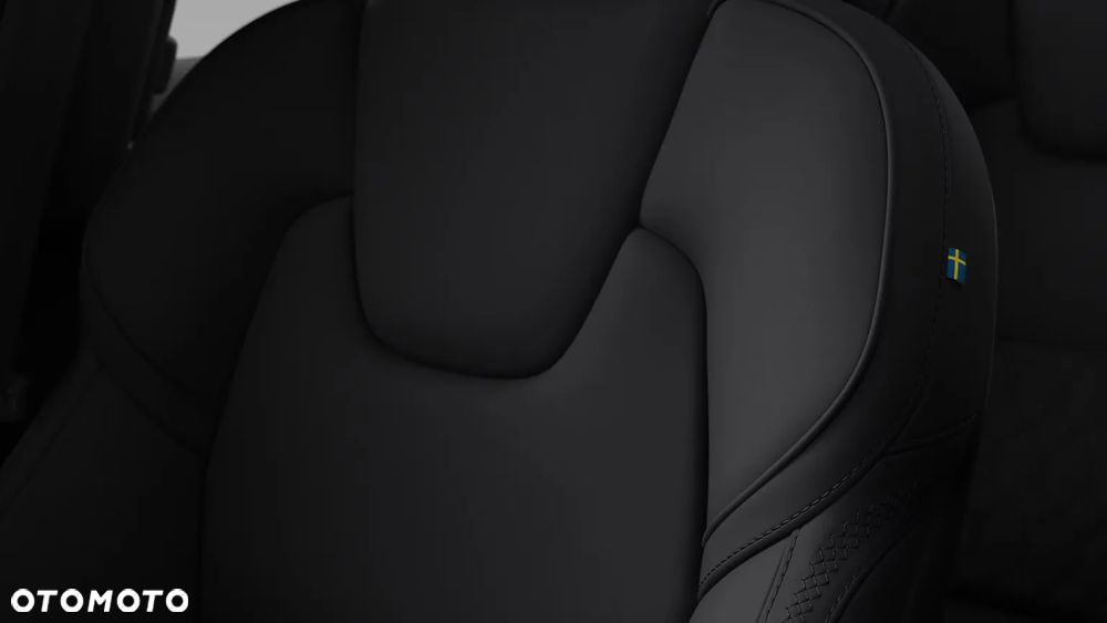 Volvo XC 60 T6 Plug-In Hybrid AWD Ultra Dark - 20