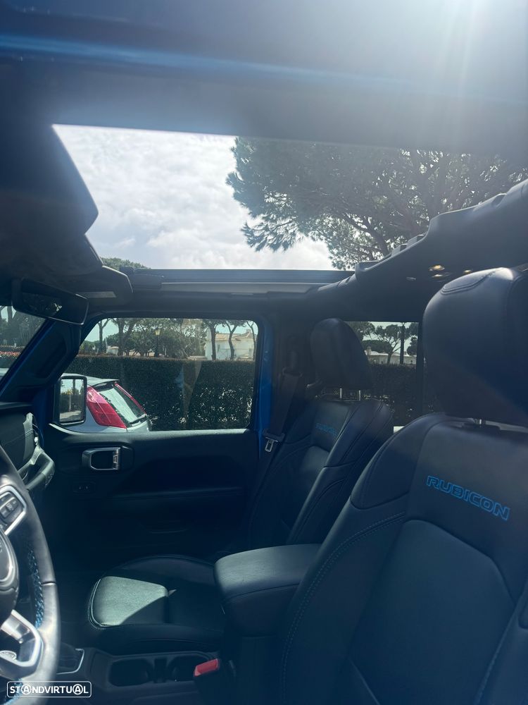 Jeep Wrangler - 13