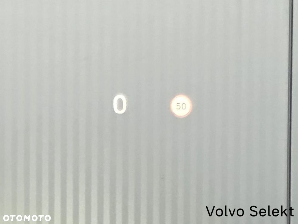 Volvo XC 60 - 35