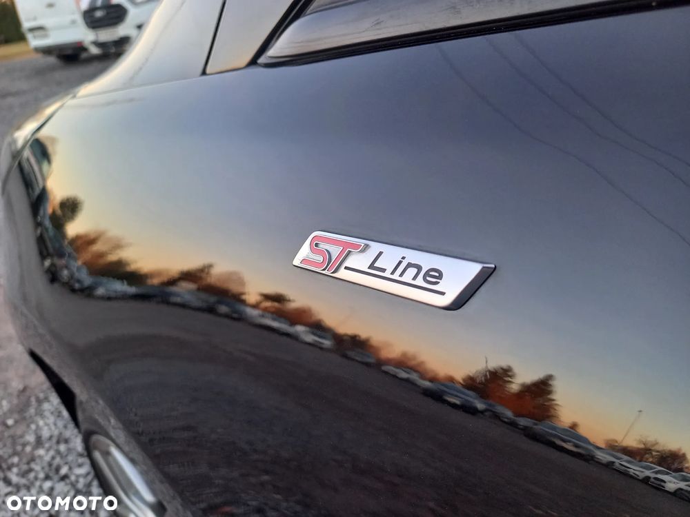 Ford Fiesta 1.0 EcoBoost S&S ST-LINE - 13