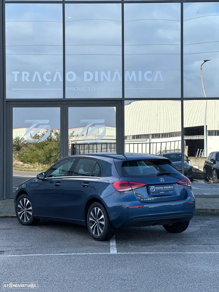 Mercedes-Benz A 250 e Style Plus - 6