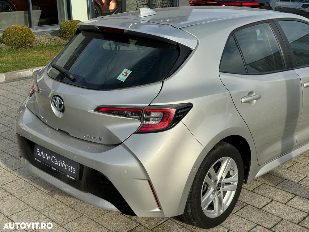 Toyota Corolla 1.8 HSD Dynamic - 10