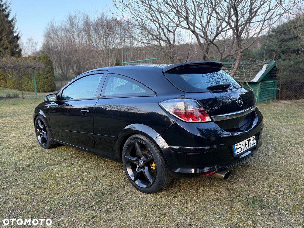 Opel Astra 2.0 T Sport - 1