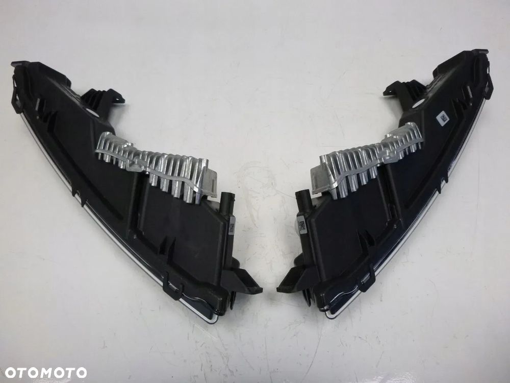 JAGUAR F-PACE X761 E-PACE X540 LIFT RANGE ROVER VELAR L560 VOGUE L405 SPORT L494 LIFT HALOGENY LED DRL PRZECIWMGIENE PRZECIWMGIELNA LEWA PRAWA Z I BEZ PRZETWORNICY NOWY ORYGINAŁ - 7