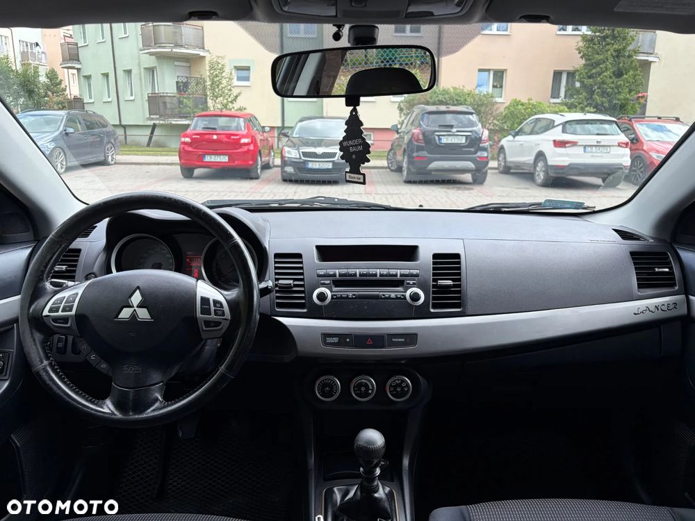 Mitsubishi Lancer 2.0 DID Instyle - 7