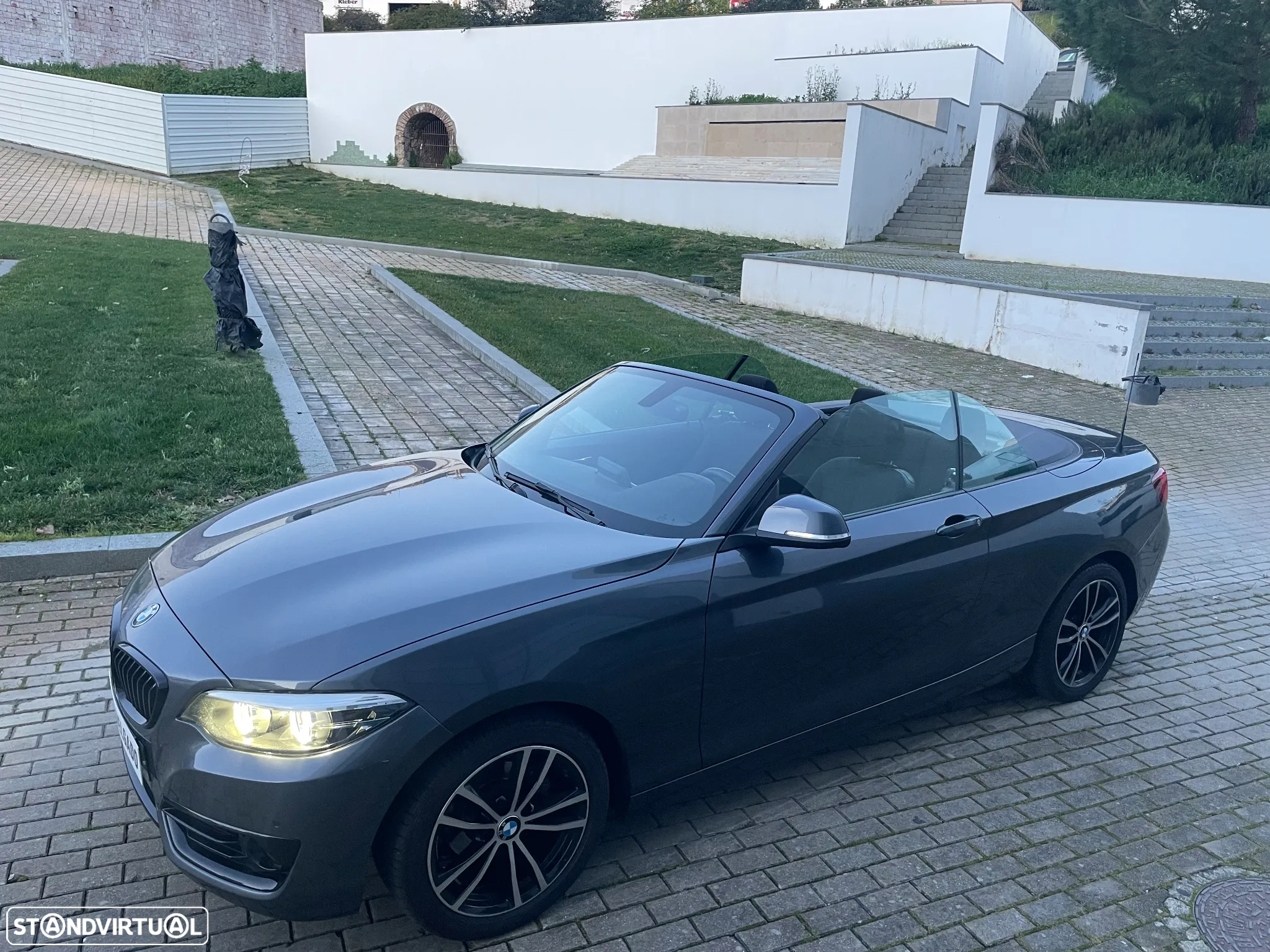 BMW 218 i Cabrio Line Sport Auto - 6