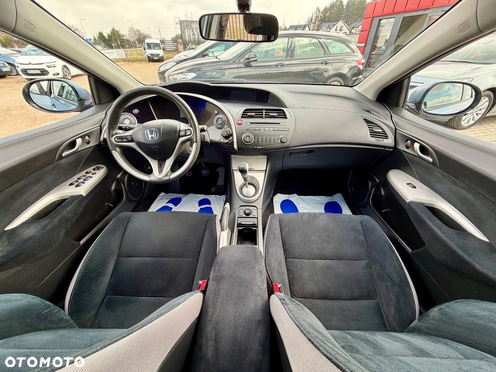 Honda Civic 1.8i-VTEC Executive - 9