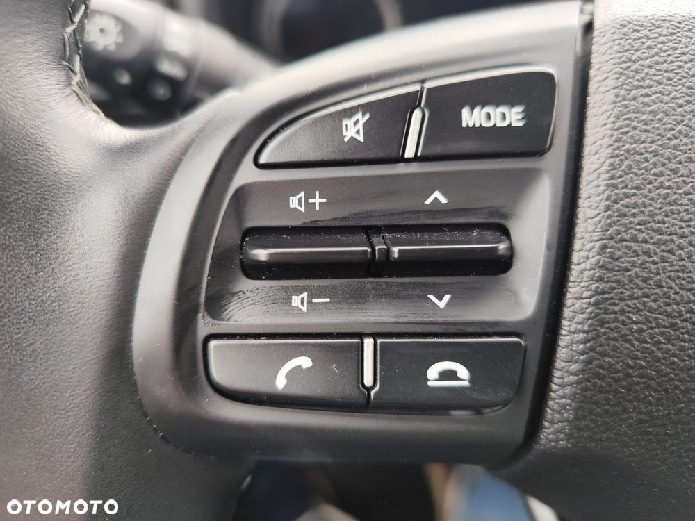 Hyundai i10 - 10
