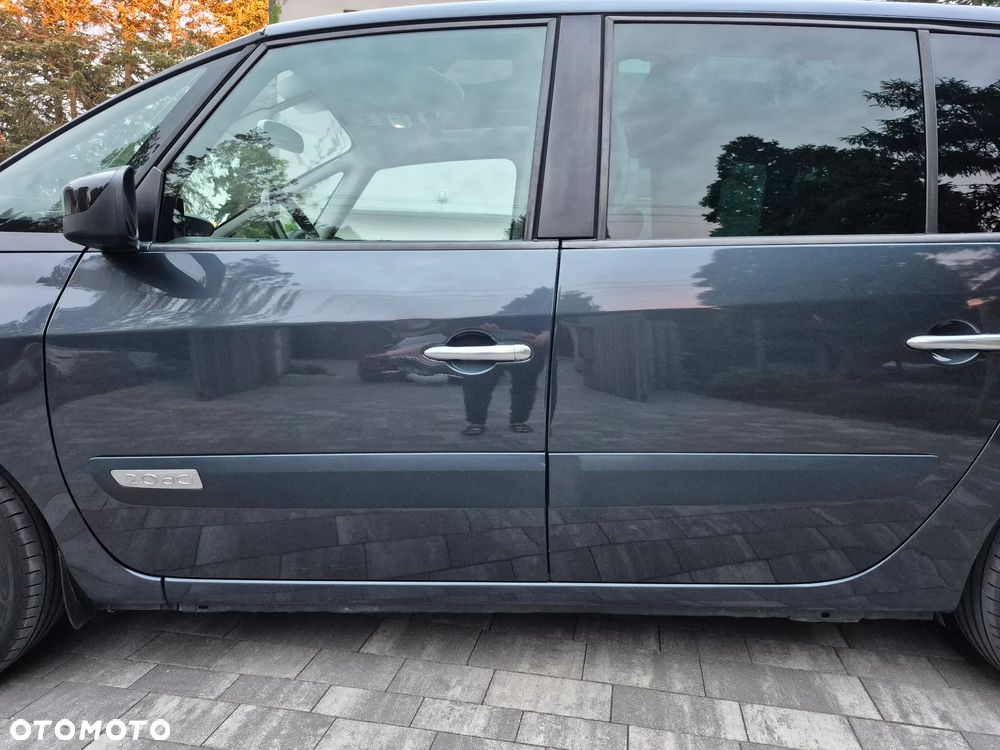 Renault Grand Espace 2.0 dCi Initiale - 27