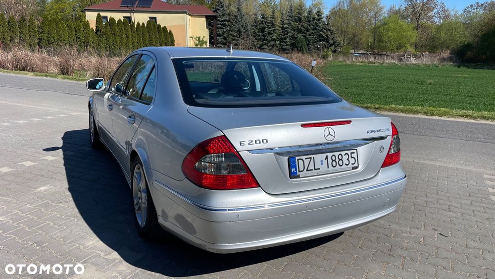 Mercedes-Benz Klasa E - 15