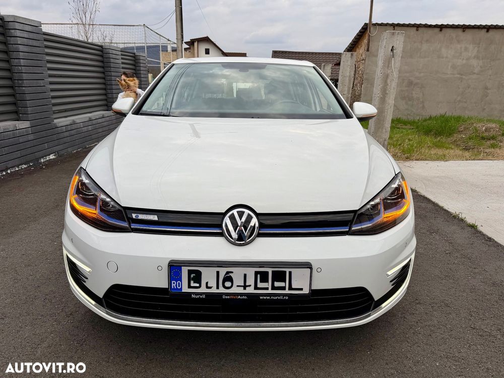 Volkswagen e-Golf - 1
