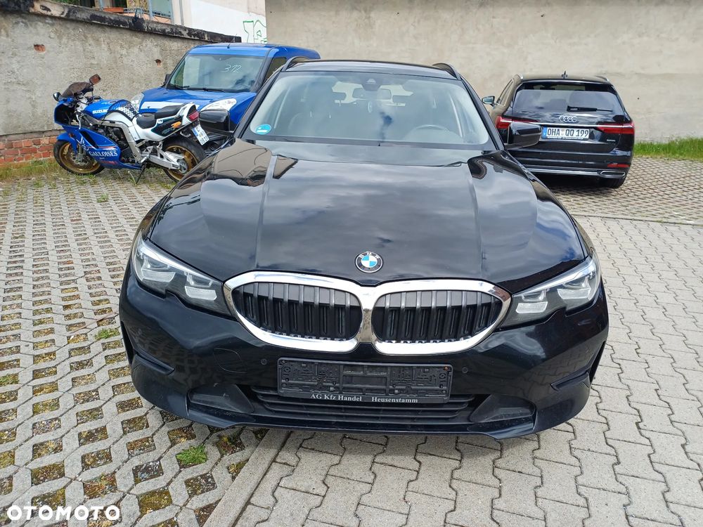 BMW Seria 3 318d mHEV - 7