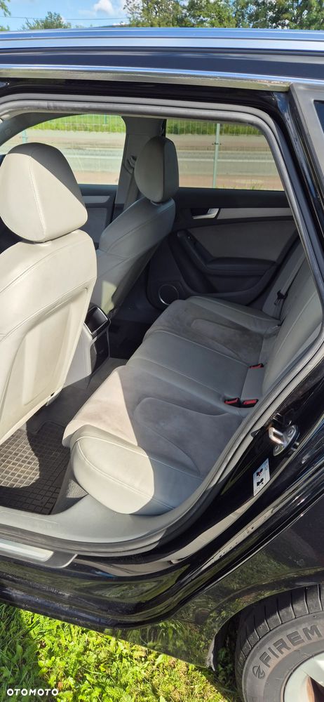 Audi A4 Avant 2.0 TDI DPF Ambiente - 9