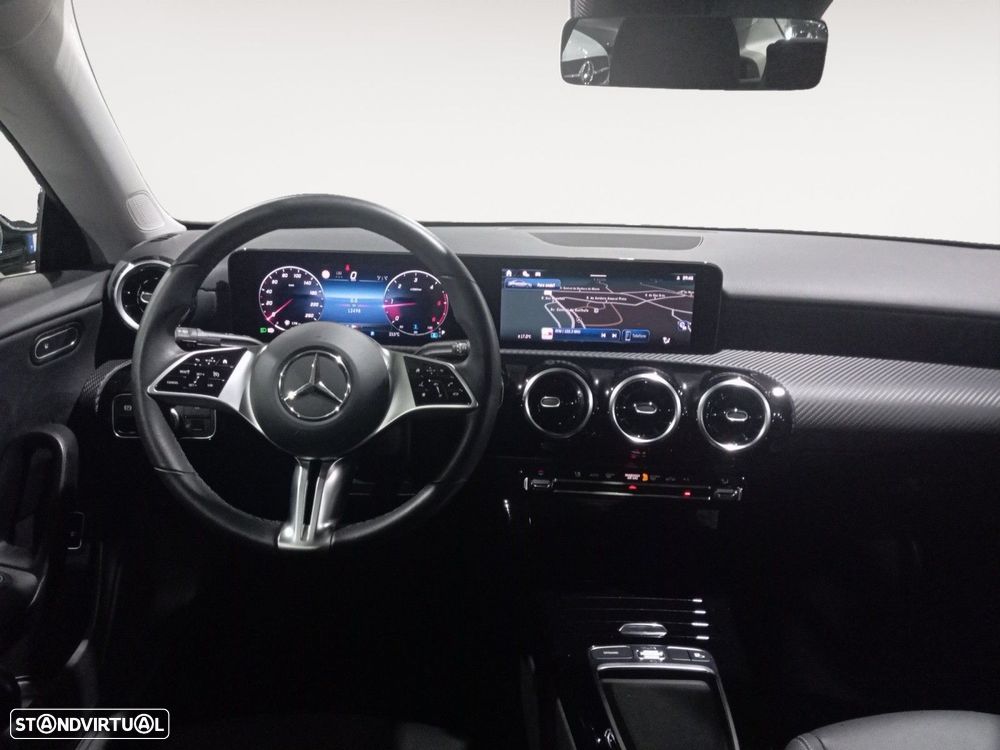 Mercedes-Benz CLA 180 d - 11