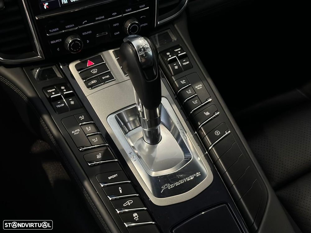 Porsche Panamera Edition - 24