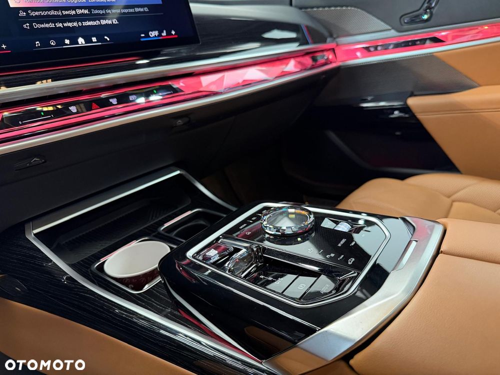 BMW Seria 7 - 14