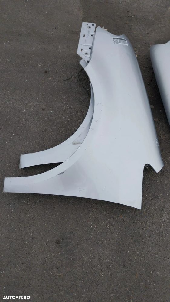 VAND ARIPA PARTEA STANGA FATA VOLKSWAGEN TOURAN 2003-2010 - 1