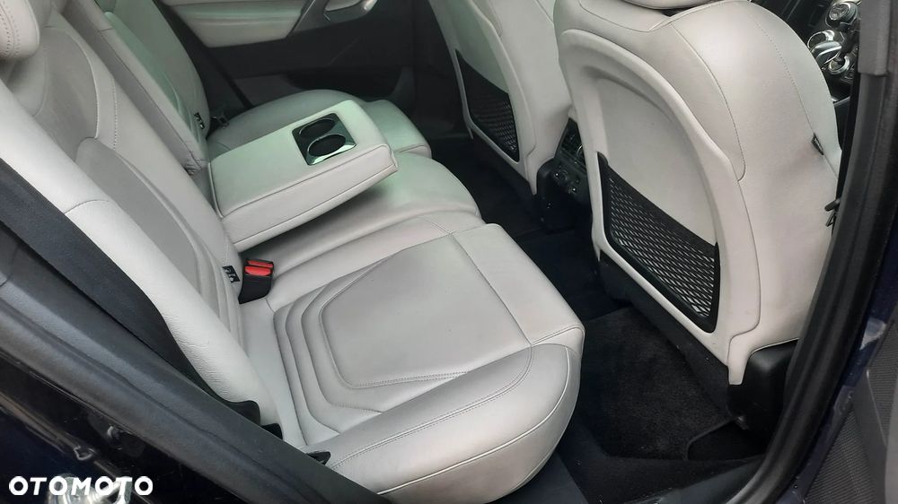 DS Automobiles DS 5 - 9