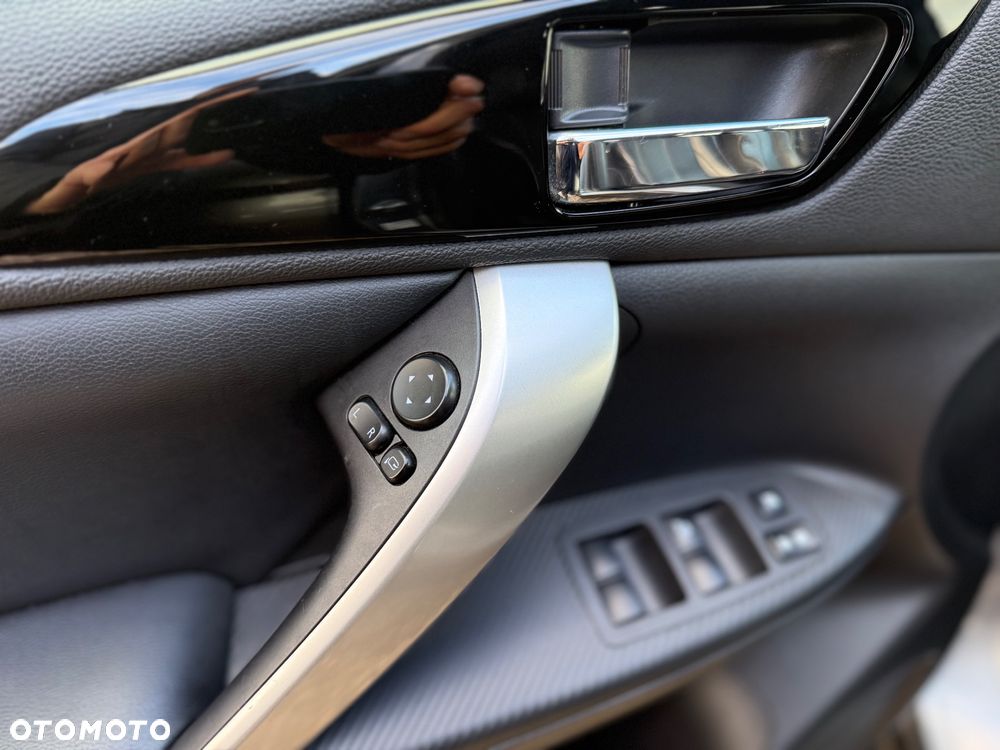 Mitsubishi Eclipse Cross - 30