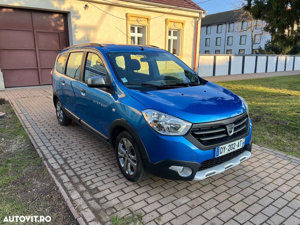 Dacia Lodgy 1.2 TCe Stepway - 3