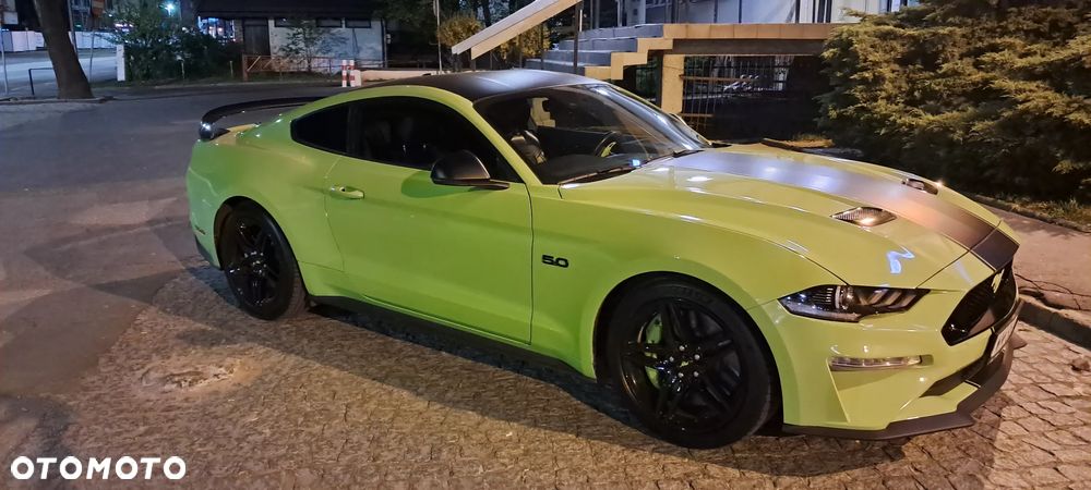 Ford Mustang - 2