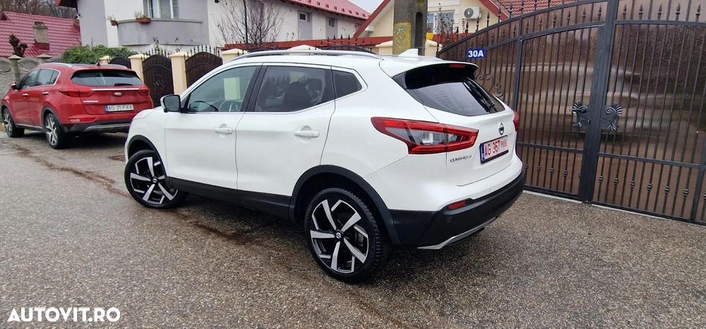 Nissan Qashqai 1.2 DIG-T TEKNA+ - 36