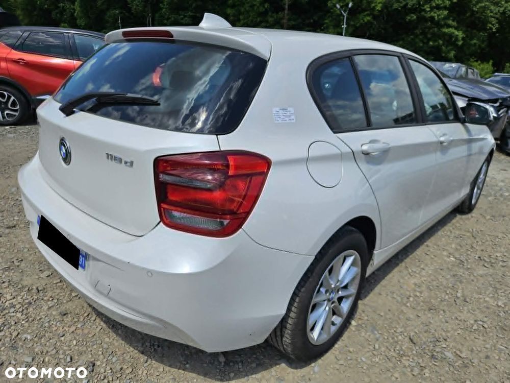 BMW Seria 1 118d Sport Line - 1