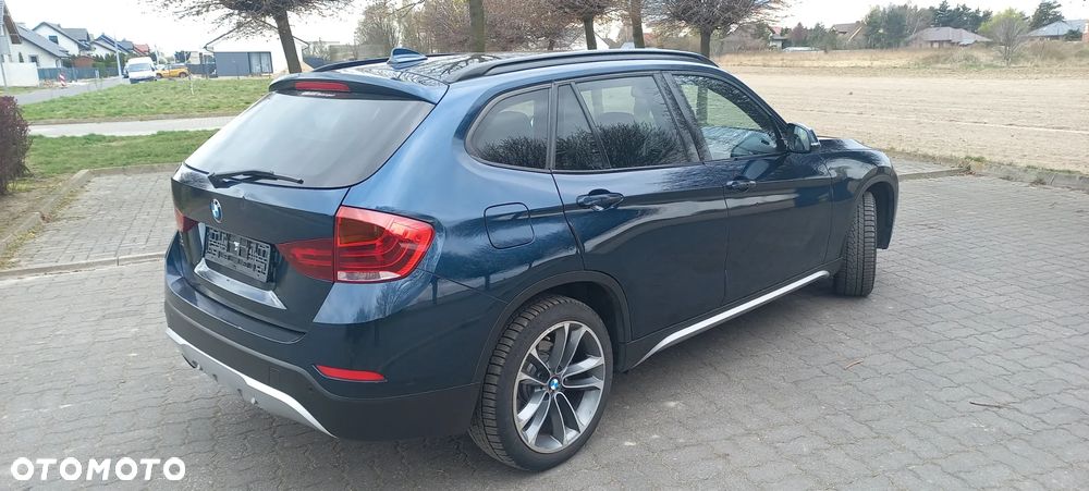 BMW X1 xDrive25d xLine - 10