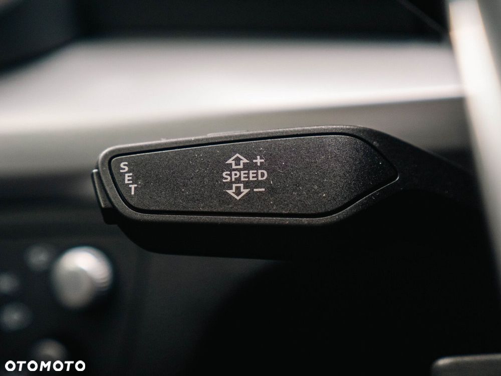 Audi Q5 Sportback - 28