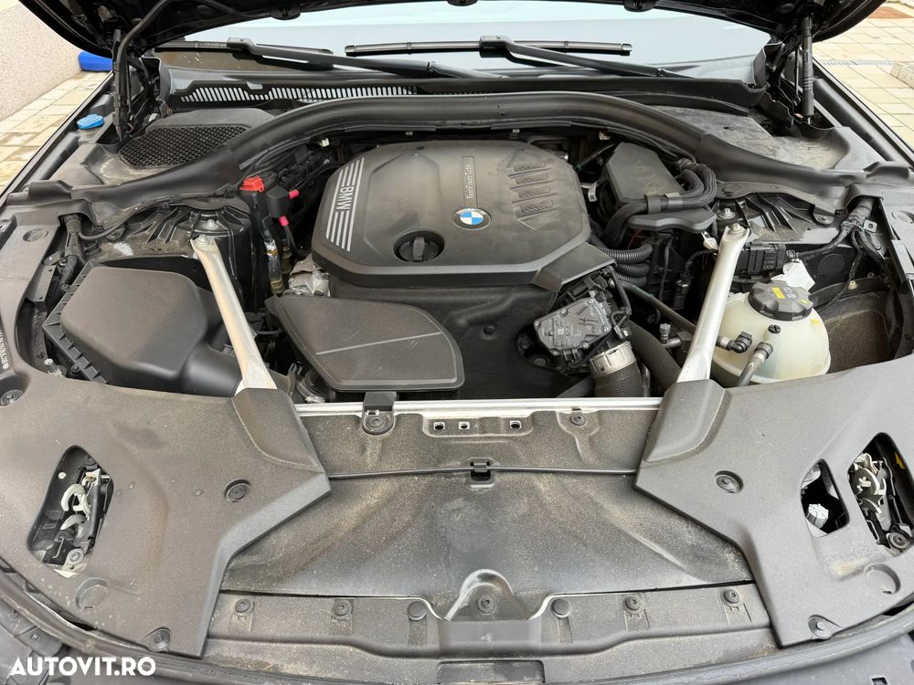 BMW Seria 5 520d xDrive Aut. Sport Line - 12