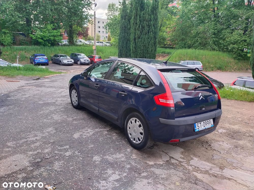 Citroën C4 1.4 16V CoolTech - 7