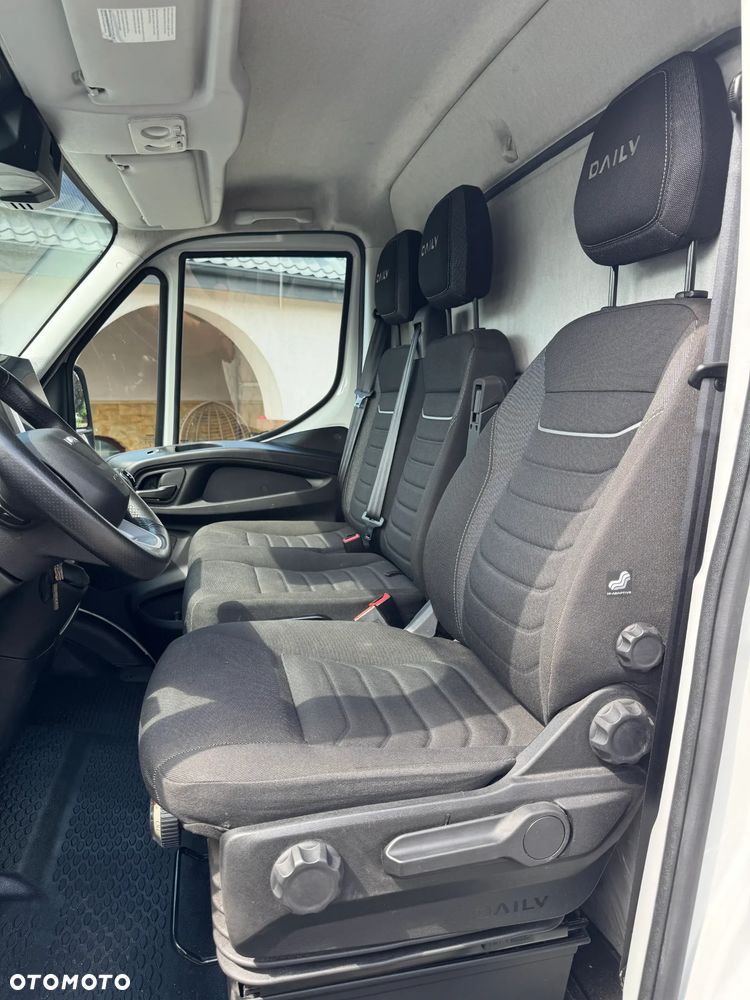 Iveco 50C35 - 12
