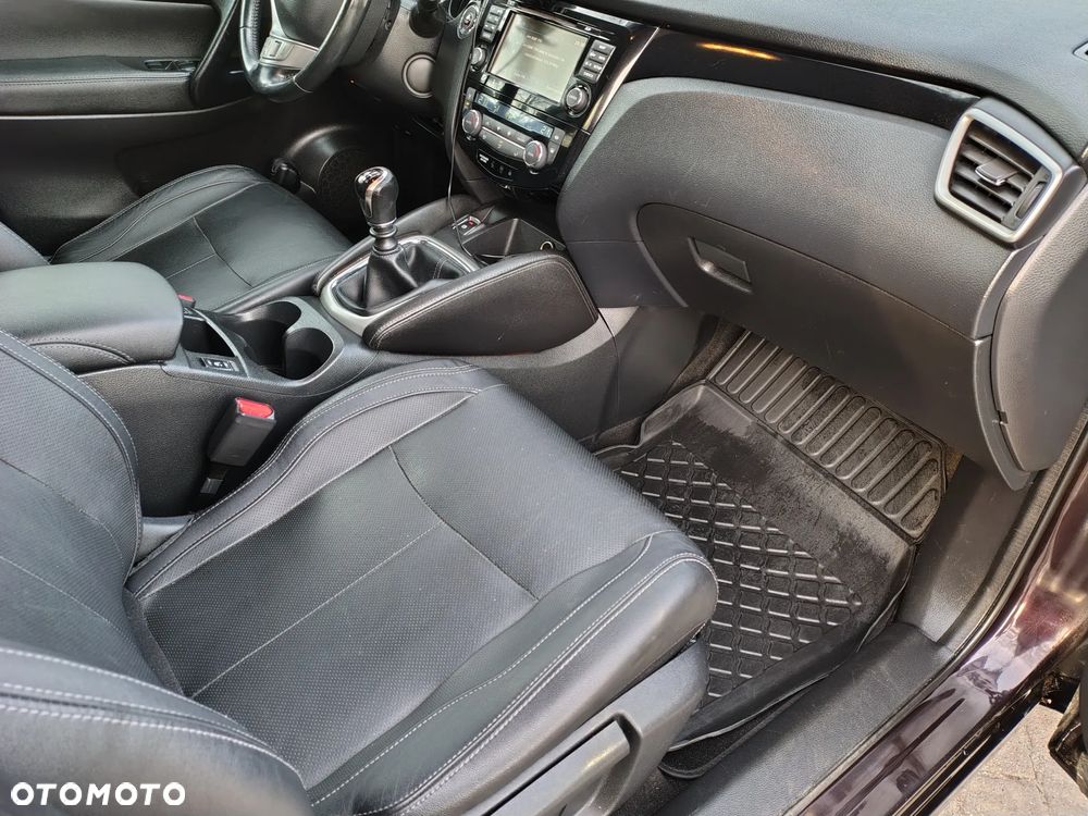 Nissan Qashqai - 10