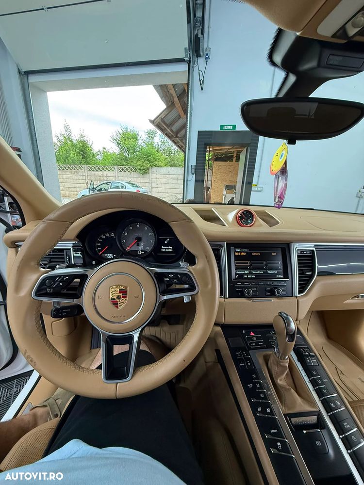Porsche Macan 3.0 PDK S - 24