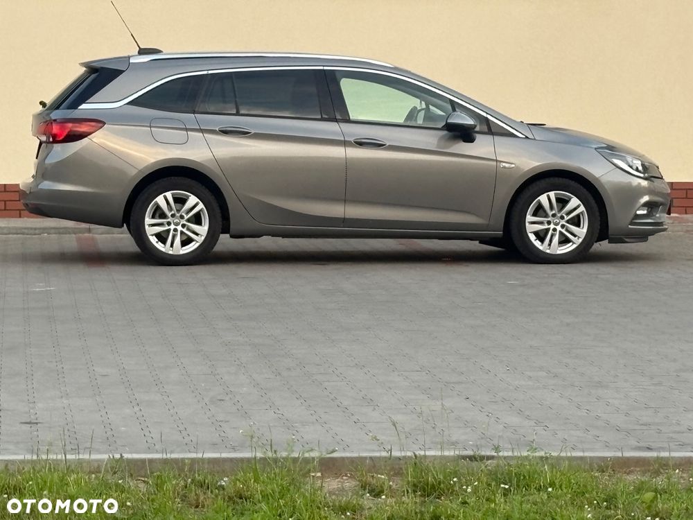 Opel Astra - 8