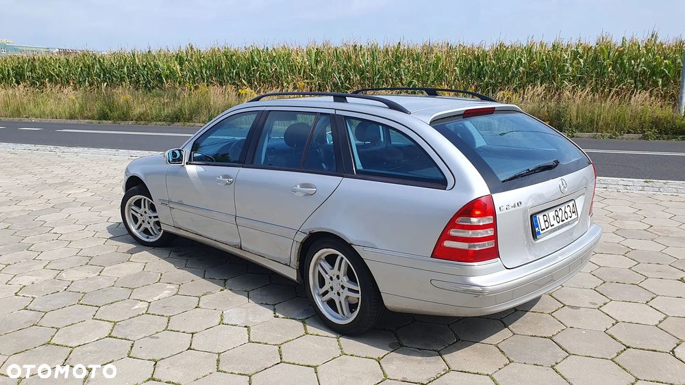 Mercedes-Benz Klasa C 240 4Matic Avantgarde - 3