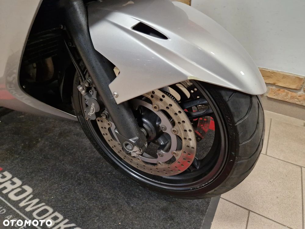 Triumph Sprint - 21