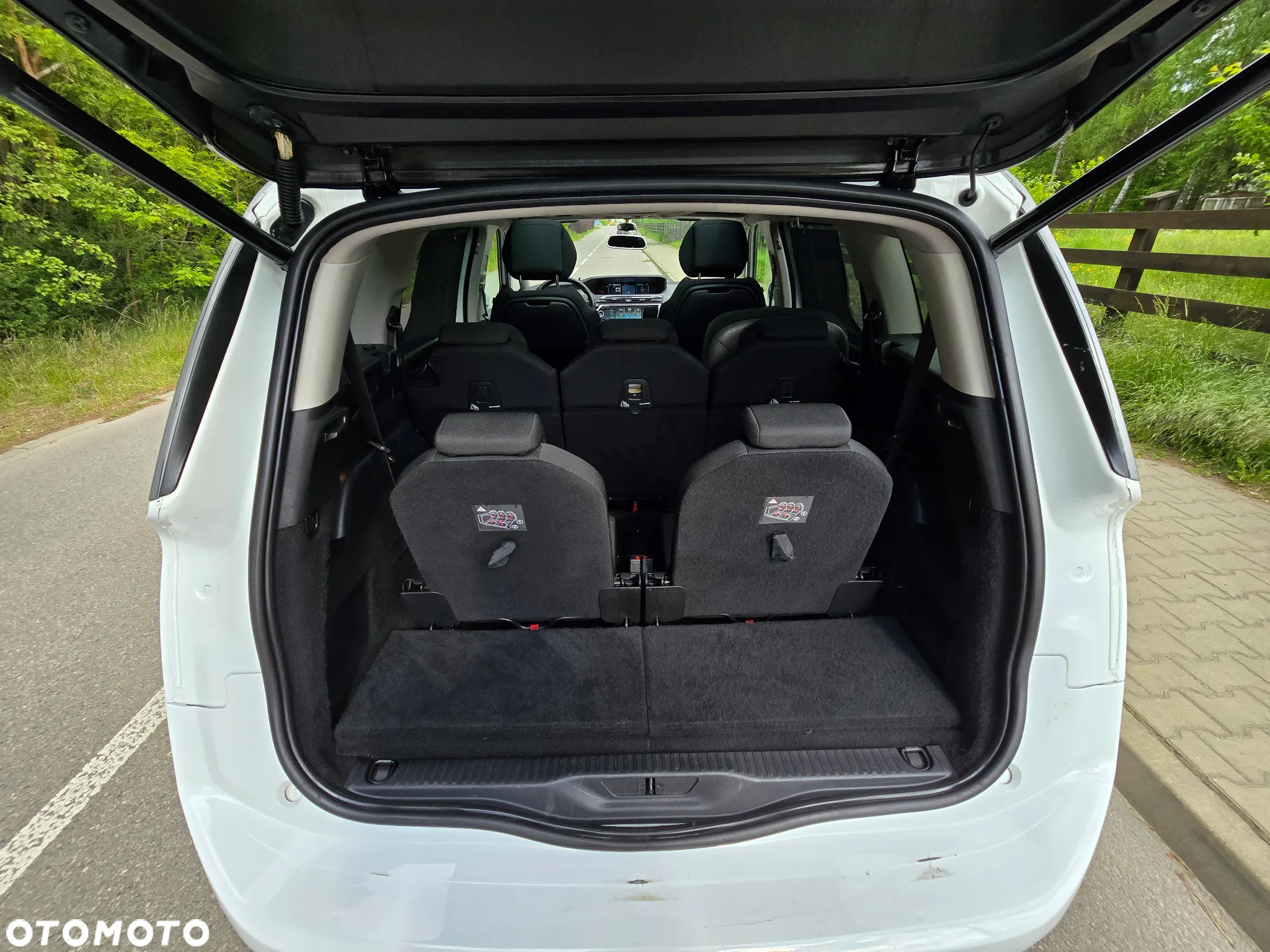 Citroën C4 Grand Picasso 2.0 BlueHDi Exclusive - 30