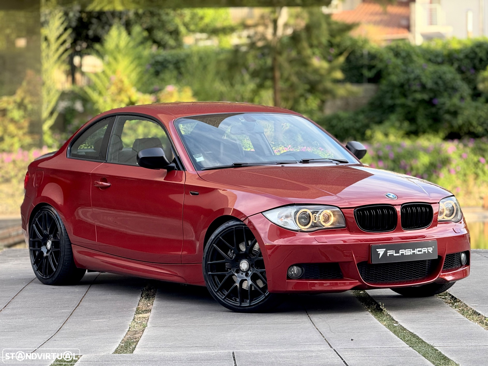 BMW 123 d Coupe Limited Edition Lifestyle c/ M Sport Pack - 32