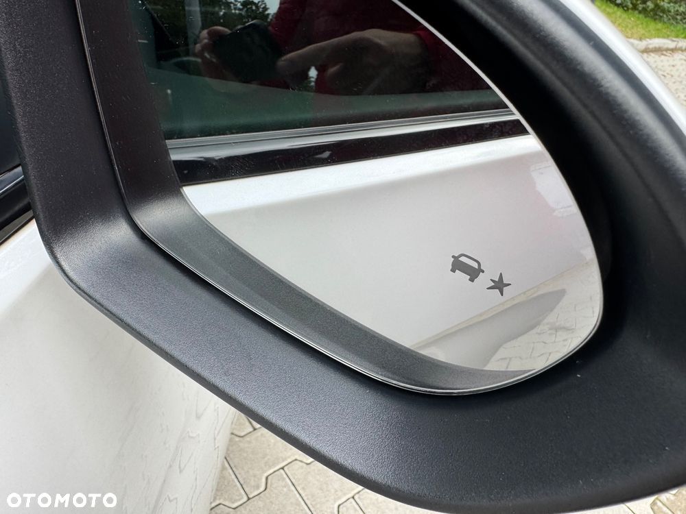 Opel Insignia 2.0 CDTI Cosmo S&S - 29