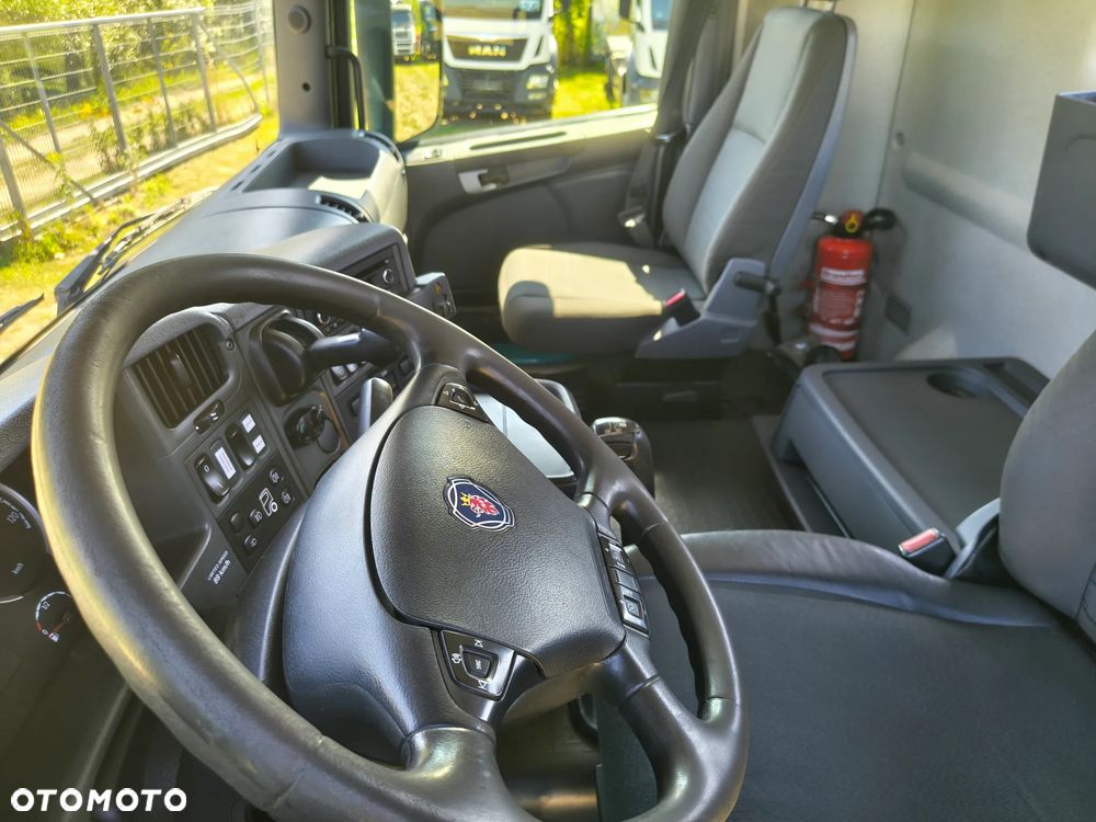 Scania R420 8x2 - 12
