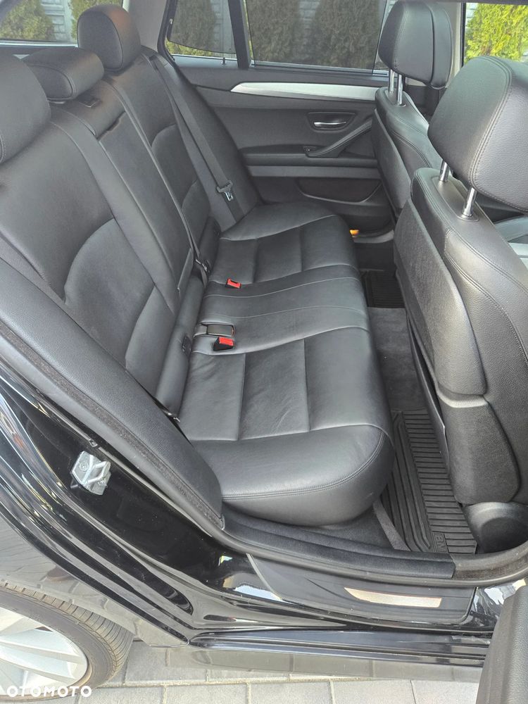 BMW Seria 5 535d - 26