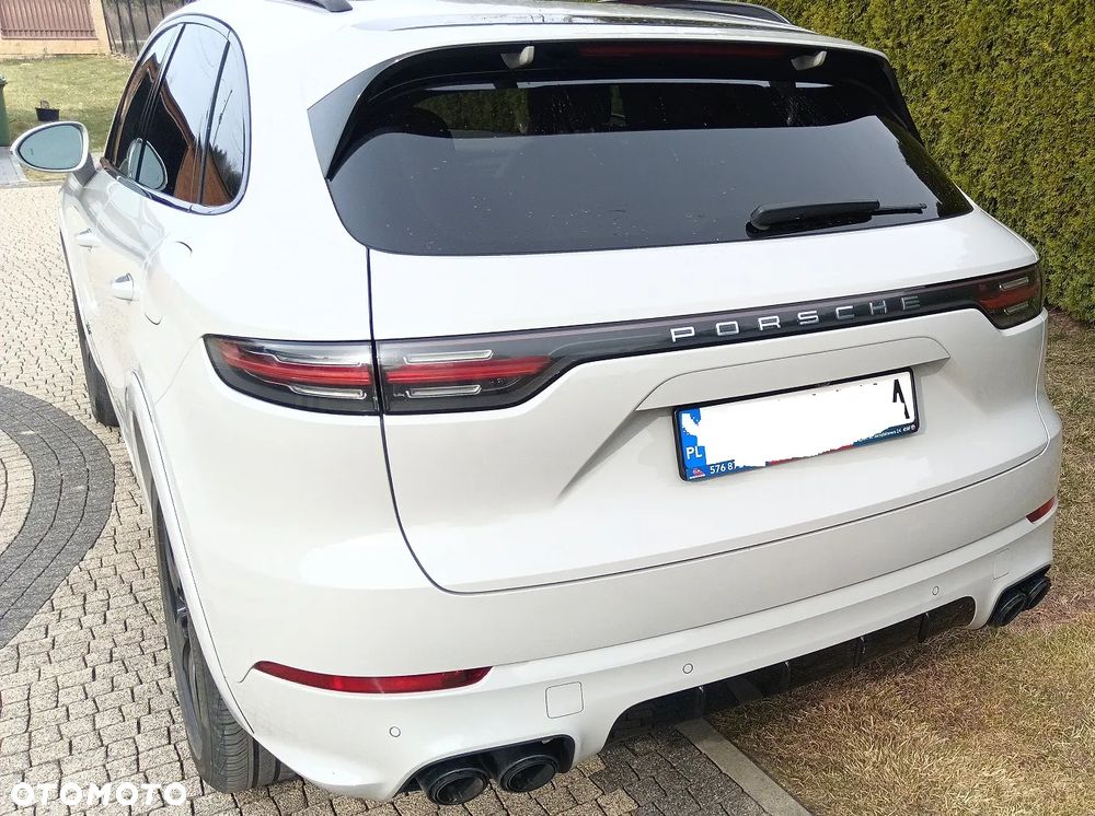 Porsche Cayenne - 3