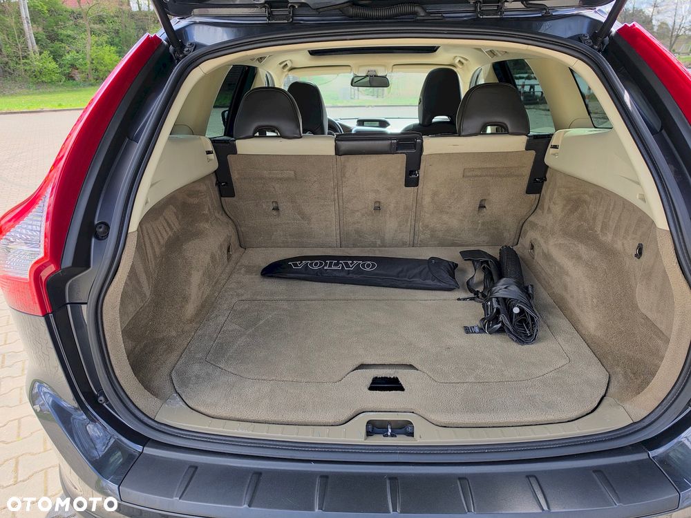 Volvo XC 60 D5 AWD Summum - 29